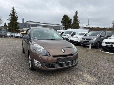 Gebraucht Renault Scénic III Luxe 140 PS (102 kW) 2009 Braun Van / Kleinbus