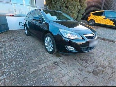 Gebraucht Opel Astra 180 PS (132 kW) 2011 Schwarz Kombi