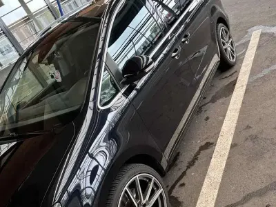Gebraucht VW Sharan Highline 181 PS (133 kW) 2013 Schwarz Van / Kleinbus
