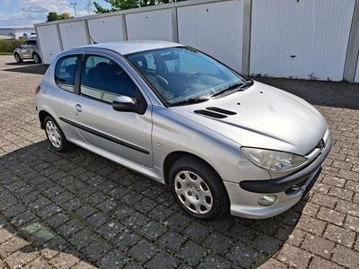 Usata Peugeot 206 75 CV (55 kW) 2009 Argento Berlina