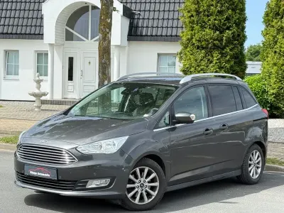 Gebraucht Ford Grand C-Max Titanium 125 PS (91 kW) 2018 Grau Van / Kleinbus