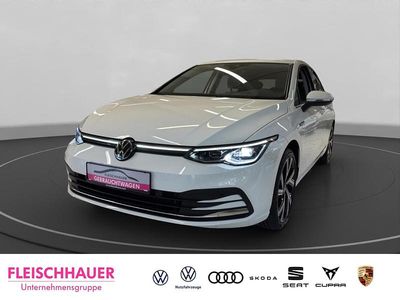 Gebraucht VW Golf VIII Style 150 PS (110 kW) 2024 Weiss Limousine