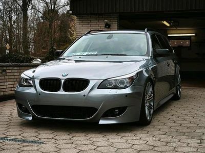Gebraucht BMW 525 192 PS (141 kW) 2004 Grau Kombi