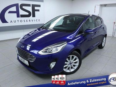 Second-hand Ford Fiesta Titanium 101 CP (74 kW) 2017 Albastru Hatchback