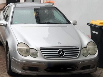 Mercedes C180
