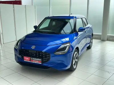 Neu Suzuki Swift Comfort+ 83 PS (61 kW) 2026 Frontier blue pearl metallic Kleinwagen