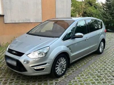 Gebraucht Ford S-MAX S 140 PS (102 kW) 2011 Silber Van / Kleinbus