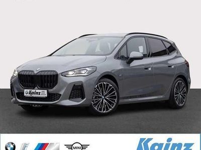 Skyscraper grau metallic Gebraucht 2024 BMW 223 Active Tourer Comfort Edition Van / Kleinbus | 53.490 €