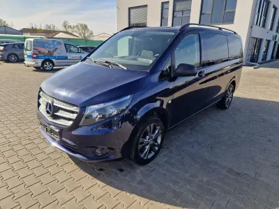 Używany Mercedes Vito Edition 190 KM (139 kW) 2018 Niebieski Van
