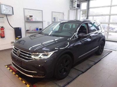 Uranograu Gebraucht 2022 VW Tiguan Elegance SUV | 27.900 € (Superpreis)