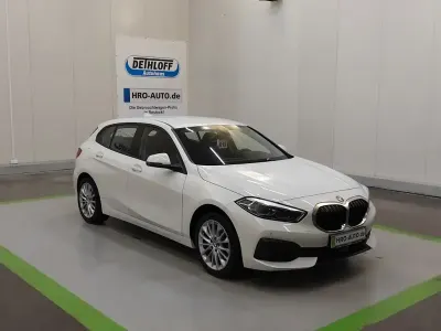 Gebraucht BMW 118 Advantage 136 PS (100 kW) 2022 Weiß Limousine