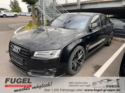 Gebraucht Audi S8 plus Ambiente 605 PS (444 kW) 2017 Mythosschwarz metallic Limousine