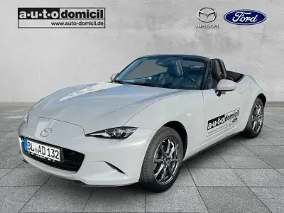 Usata Mazda MX5 Exclusive-Line 145 CV (106 kW) 2025 Grigio Cabrio