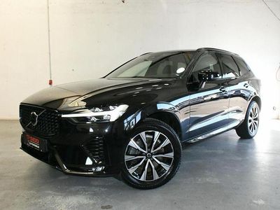 Gebraucht Volvo XC60 Plus 197 PS (144 kW) 2023 Onyx metallic (schwarz) SUV
