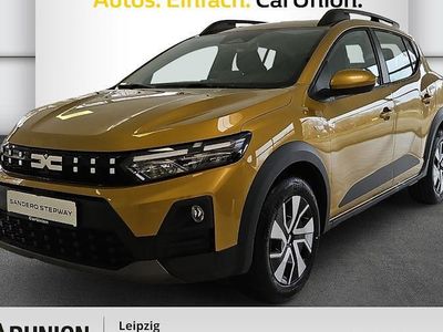 Neu Dacia Sandero Expression 110 PS (80 kW) 2026 Amber yellow Limousine