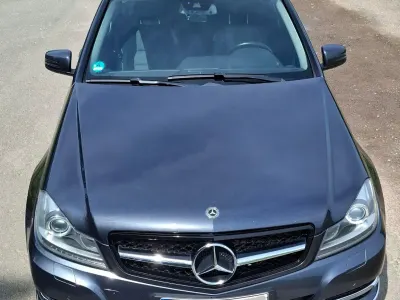 Gebraucht Mercedes C250 Avantgarde 204 PS (150 kW) 2013 Grau Kombi