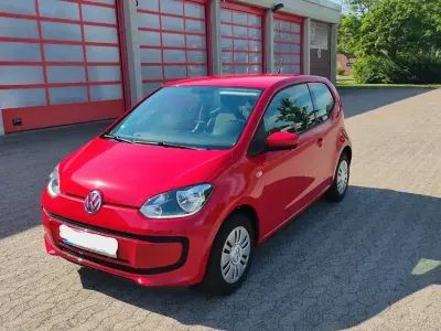 Gebraucht VW up! move up! 60 PS (44 kW) 2016 Rot Kleinwagen