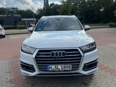 Gebraucht Audi Q7 Ambiente 313 PS (230 kW) 2018 Weiß SUV