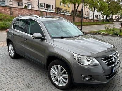 gebraucht VW Tiguan Sport & Style 4Motion NAV' PDC' SHZ' PANO