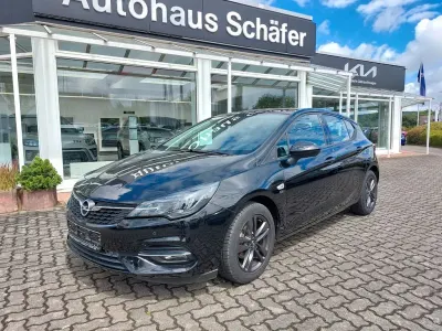 Gebraucht Opel Astra 110 PS (80 kW) 2020 Schwarz Limousine