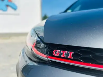 Gebraucht VW Golf VII GTI 245 PS (180 kW) 2018 Grau Limousine