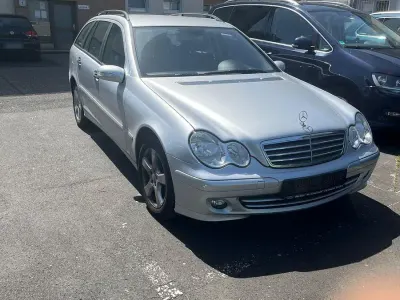 Gebraucht Mercedes C180 Elegance 143 PS (105 kW) 2006 Silber Kombi