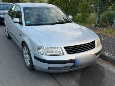 Gebraucht VW Passat 100 PS (73 kW) 1998 Limousine