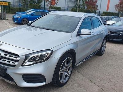 Mercedes GLA180