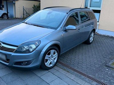 Gebraucht Opel Astra 120 PS (88 kW) 2010 Grau Kombi