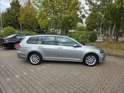 Gebraucht VW Golf VII 116 PS (85 kW) 2018 Grau Kombi