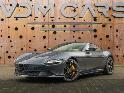 Gebraucht Ferrari Roma 620 PS (456 kW) 2020 Blau Coupé