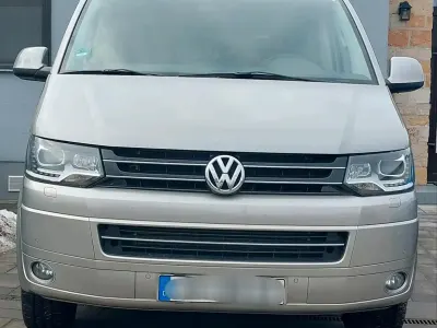 Gebraucht VW Multivan Match 179 PS (131 kW) 2012 Beige Van / Kleinbus