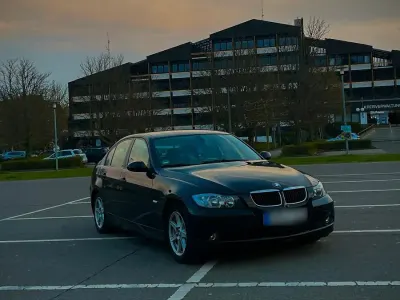 Gebraucht BMW 320 150 PS (110 kW) 2005 Limousine
