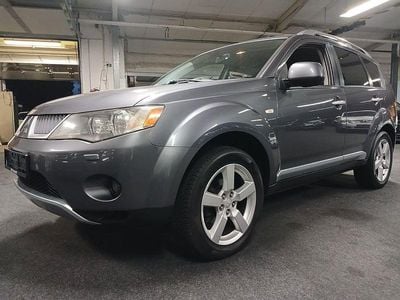 Gebraucht Mitsubishi Outlander Intense 170 PS (125 kW) 2008 Grau SUV