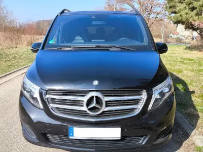 Gebraucht Mercedes V250 190 PS (139 kW) 2019 Schwarz Van / Kleinbus