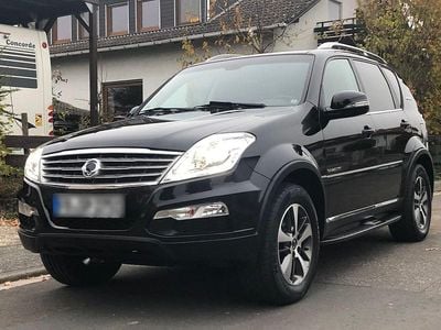 Gebraucht Ssangyong (KGM) Rexton 178 PS (130 kW) 2017 Schwarz SUV