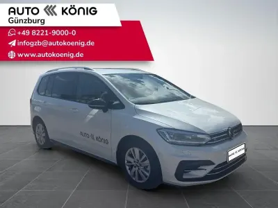 Gebraucht VW Touran Comfortline 150 PS (110 kW) 2025 Weiß Van / Kleinbus