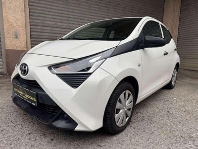 Usata Toyota Aygo 72 CV (52 kW) 2021 Bianco Utilitaria