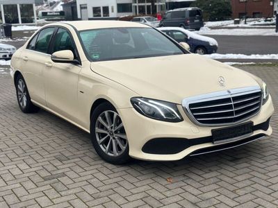 Mercedes E200