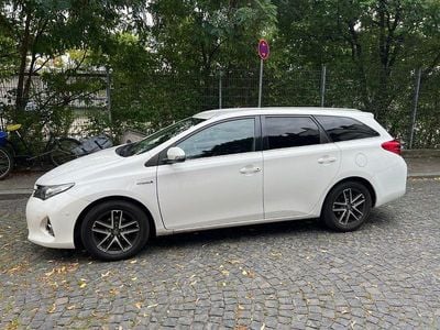 Toyota Auris Touring Sports