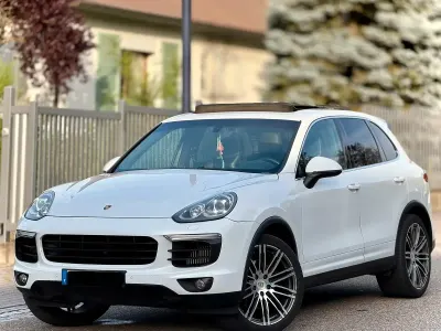 Gebraucht Porsche Cayenne 262 PS (192 kW) 2016 Weiß SUV