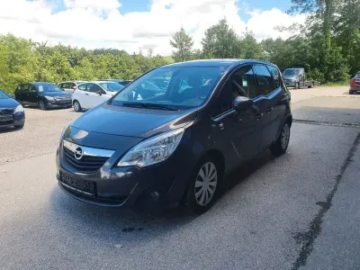 Gebraucht Opel Meriva Active 140 PS (102 kW) 2013 Grau Van / Kleinbus