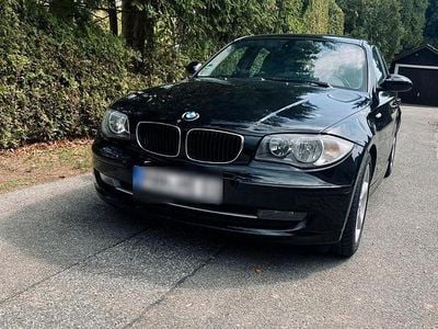 Second-hand BMW 118 143 CP (105 kW) 2007 Negru Hatchback
