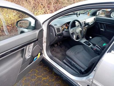 Gebraucht Opel Signum 150 PS (110 kW) 2004 Grau Kleinwagen