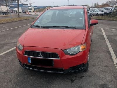 Gebraucht Mitsubishi Colt Top 95 PS (69 kW) 2011 Rot Kleinwagen