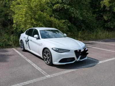Gebraucht Alfa Romeo Giulia Veloce 210 PS (154 kW) 2018 Weiß Limousine