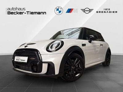 Second-hand Mini John Cooper Works Hatch 178 CP (130 kW) 2024 Alb Hatchback