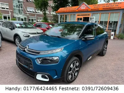 Gebraucht Citroën C4 Shine 131 PS (96 kW) 2018 Blau Limousine