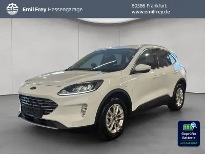 Używany Ford Kuga Titanium 224 KM (164 kW) 2022 Biały SUV
