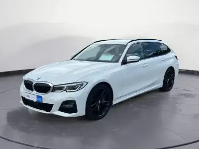 Gebraucht BMW 330 M Sport 286 PS (210 kW) 2022 Weiß Kombi